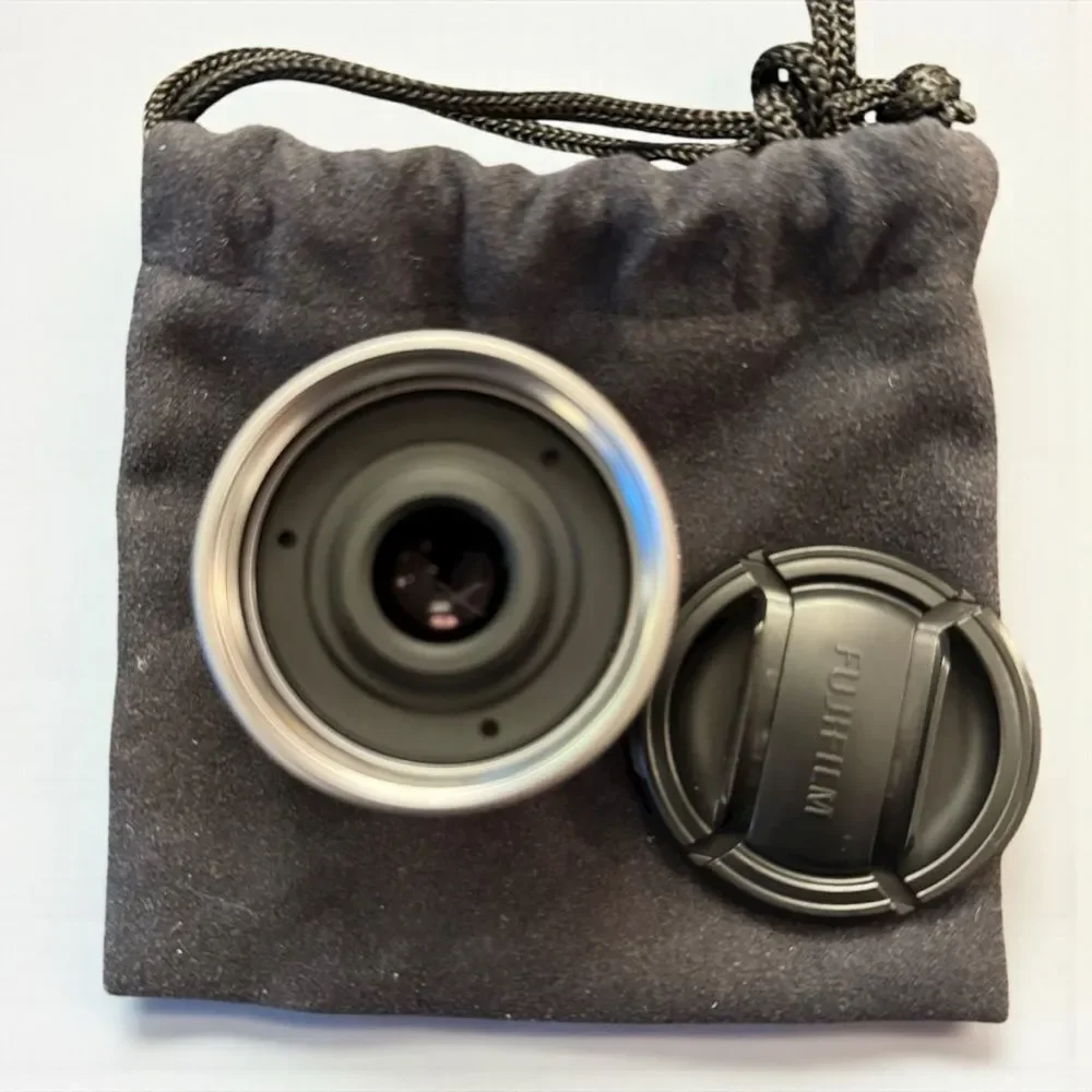 Fujifilm X100T 16 MP Digital Camera and Accessories - Picture 11 of 15